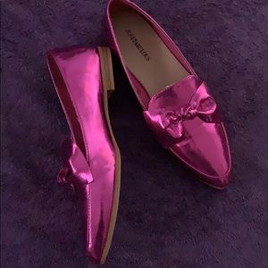 Just fabulous metallic pink bow loafers